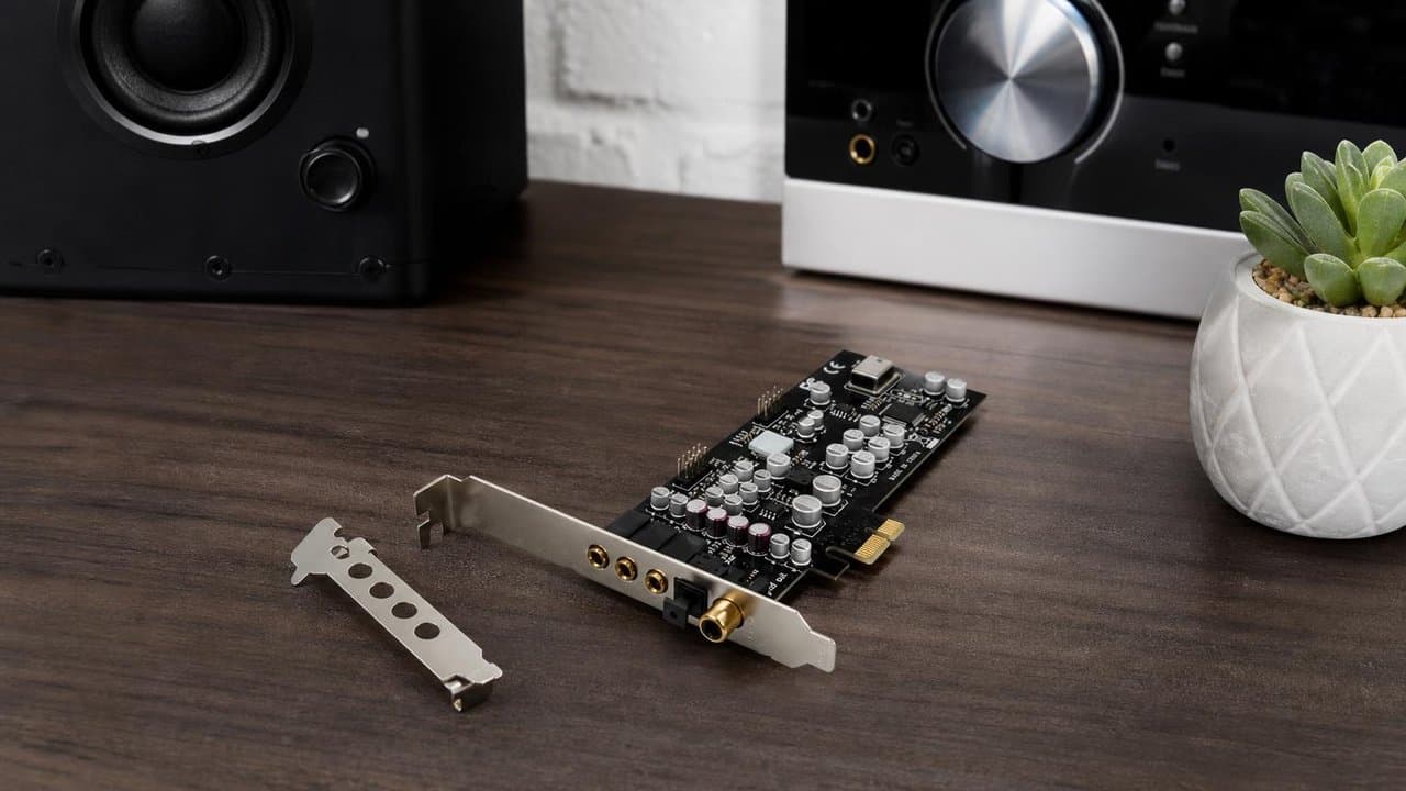 MTS-PCIEPROSOUND71 en escritorio SFF — 3 jacks + bracket low-profile