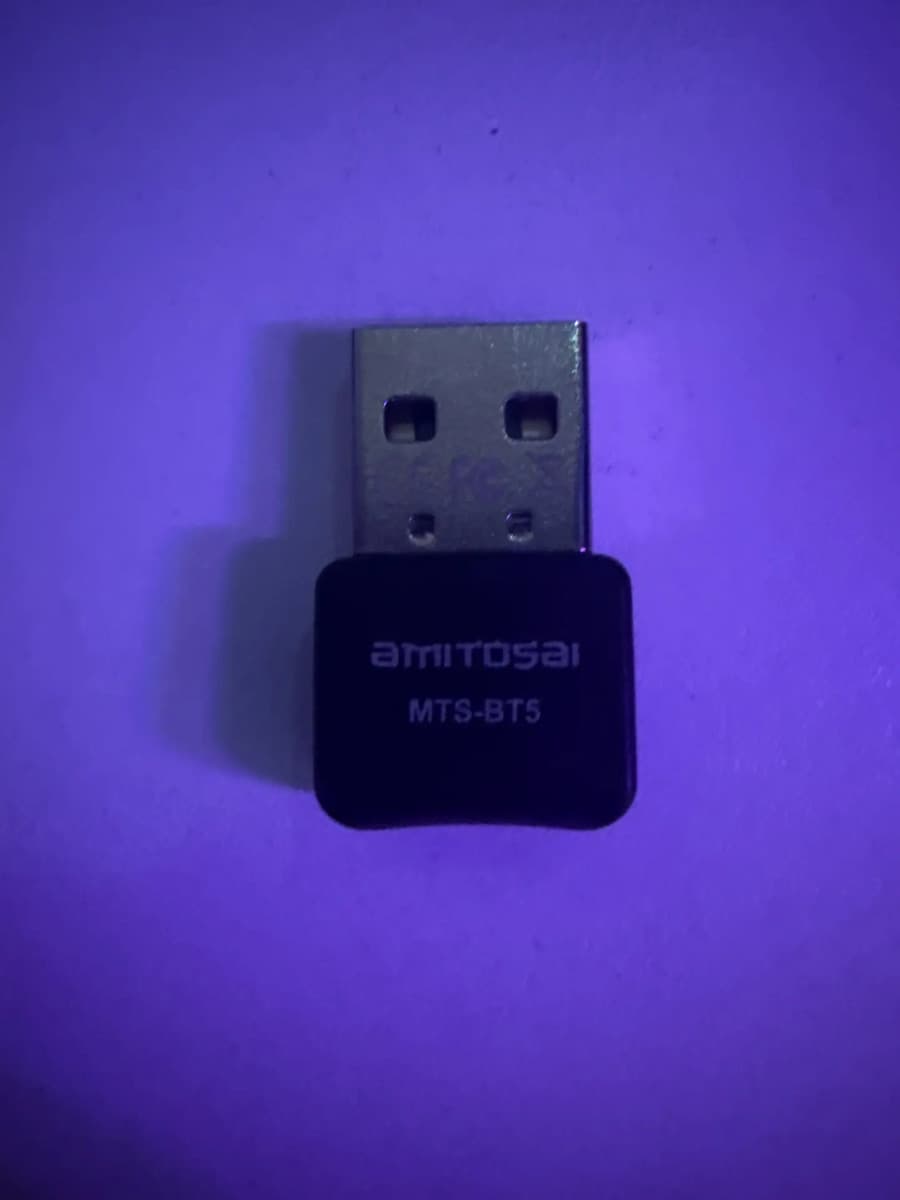 Foto de un cliente del Adaptador USB Bluetooth 5.0 nano AMITOSAI MTS-BT5
