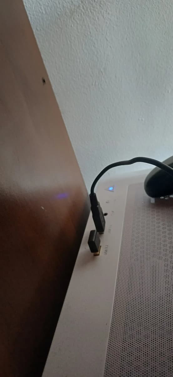 Foto de un cliente del Adaptador USB Bluetooth 5.4 compacto AMITOSAI MTS-BT54
